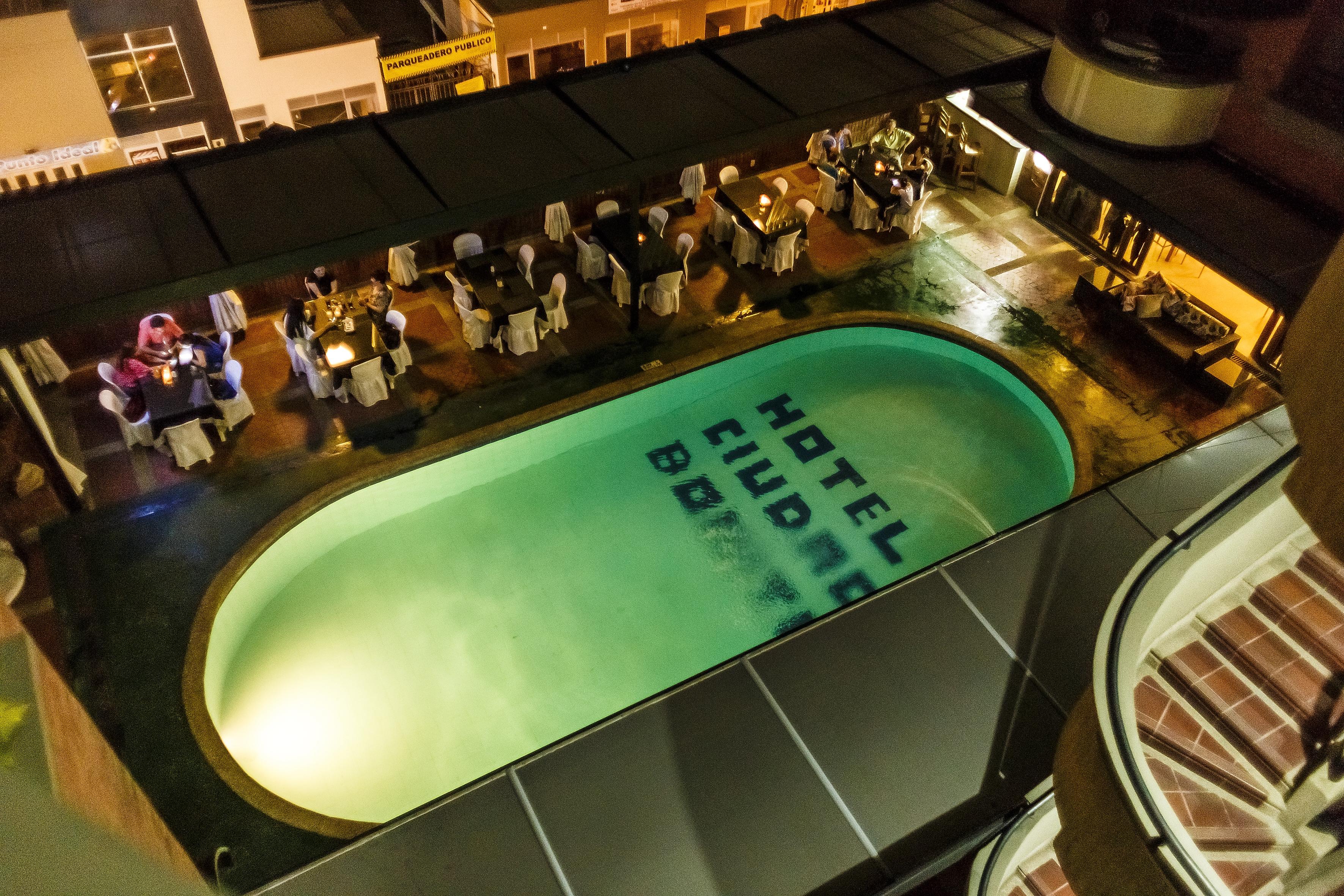 Hotel Ciudad Bonita Букараманга Екстериор снимка