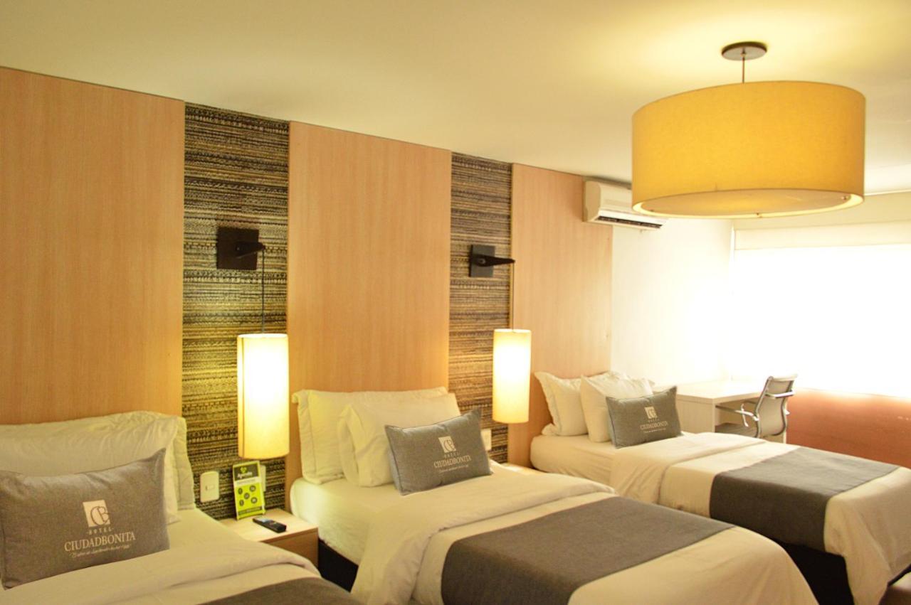 Hotel Ciudad Bonita Букараманга Екстериор снимка