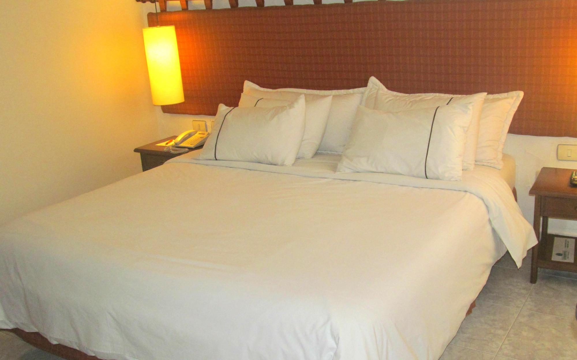 Hotel Ciudad Bonita Букараманга Екстериор снимка